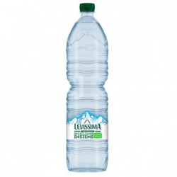 Acqua naturale 1,5 L bottiglia 25% RPET Levissima